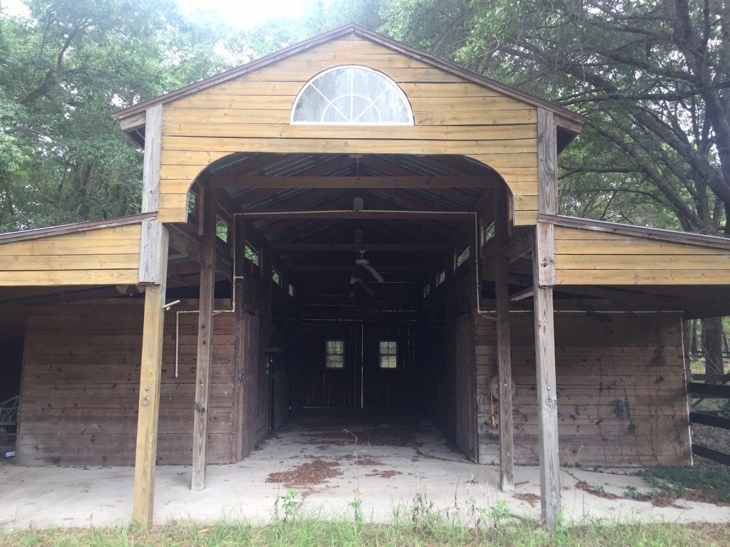 Ocala Farm Barn